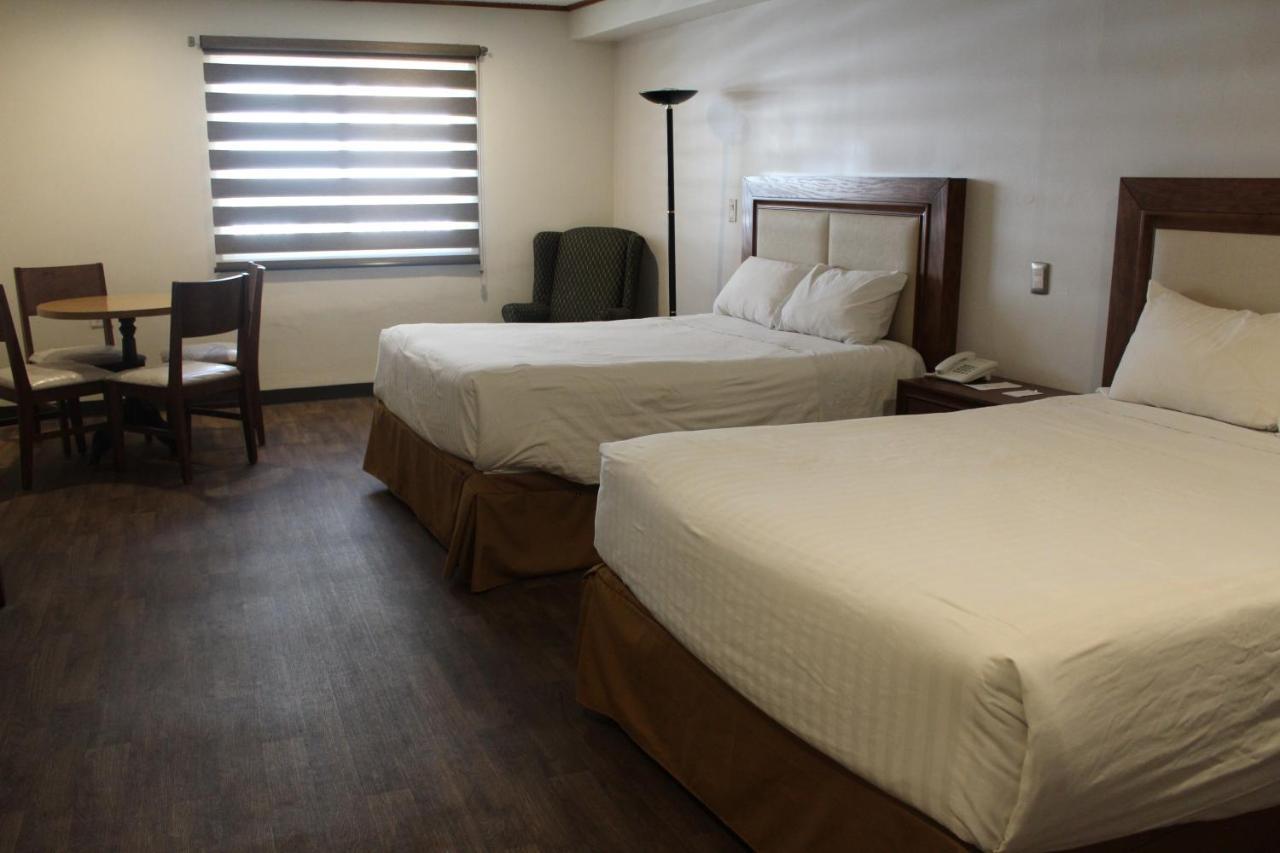Hotel Adriana Идальго-дель-Парраль Экстерьер фото